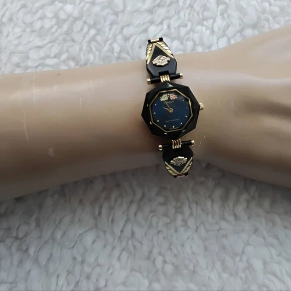 Harley-Davidson Black and Gold Black Hills Gold Women's Watch-Not Running - Picture 6 of 7